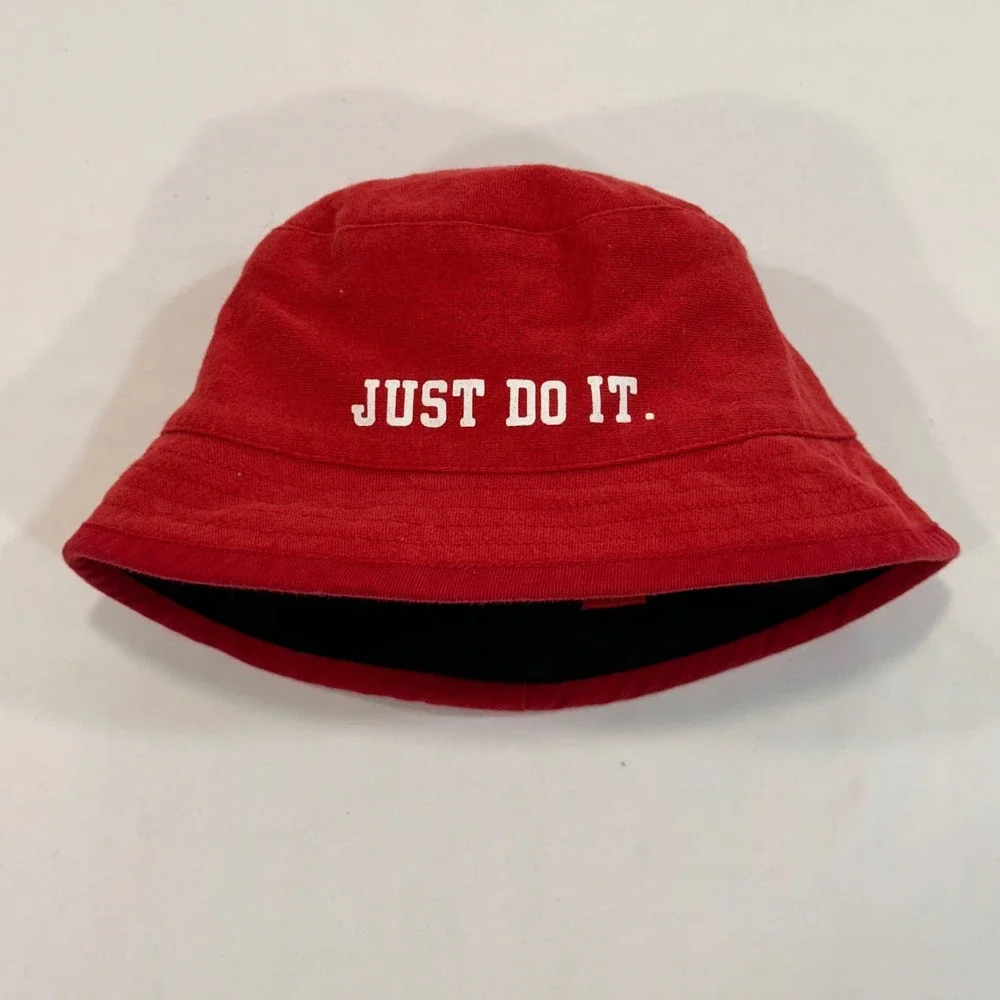 Nike Reversible Bucket‎ Hat Baby Red Black Just Do It Swoosh | Sporty